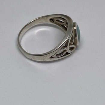 925 Sterling Silver Ring With Turquoise Size 7.75