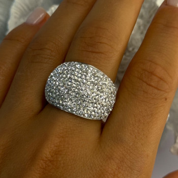 Beautiful 925 Sterling Silver CZ Ring Size 8