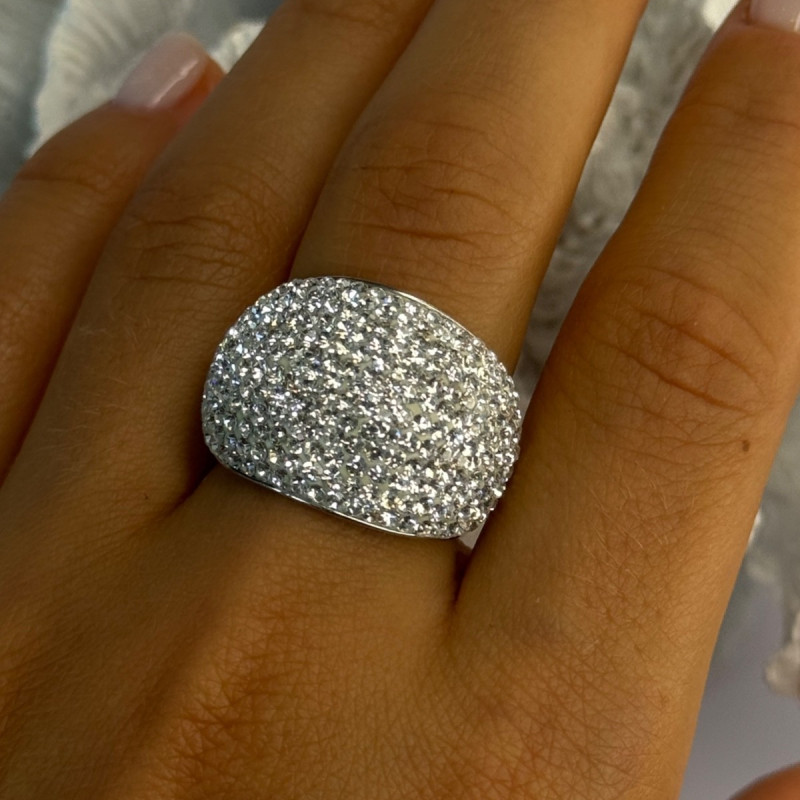 Beautiful 925 Sterling Silver CZ Ring Size 8