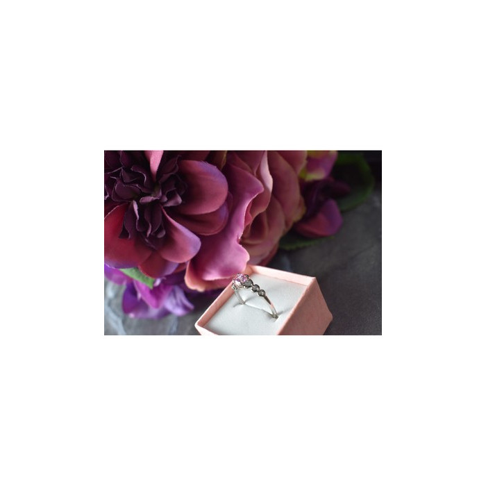 925 Sterling Silver Pink CZ Ring Size 6.5