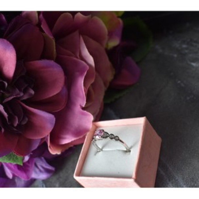 925 Sterling Silver Pink CZ Ring Size 6.5