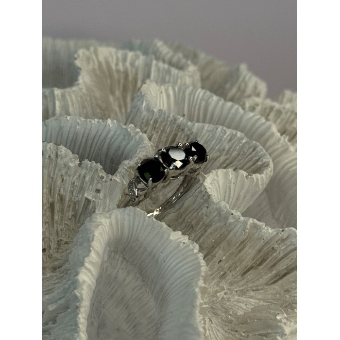 10K White Gold Sapphire & Diamond Ring Size 7.5