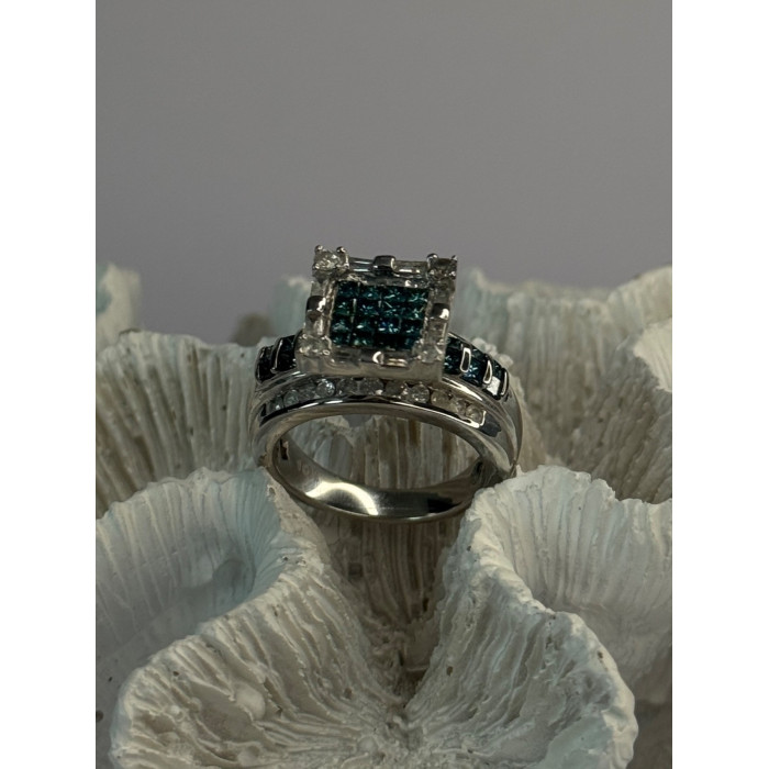 10K White Gold Aquamarine & White Topaz Ring Size 8