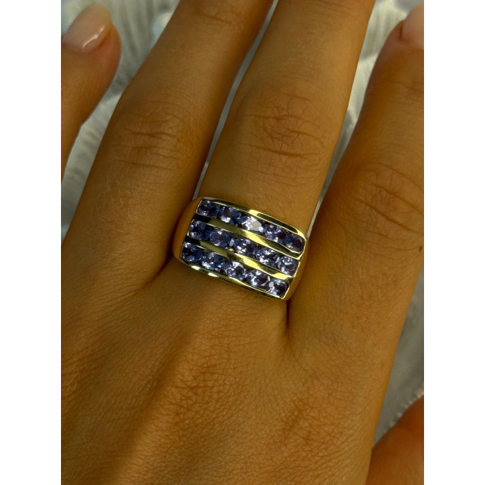14K Yellow Gold Tanzanite Ring Size 9