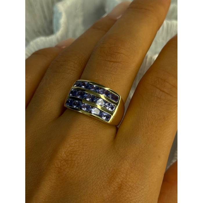 14K Yellow Gold Tanzanite Ring Size 9