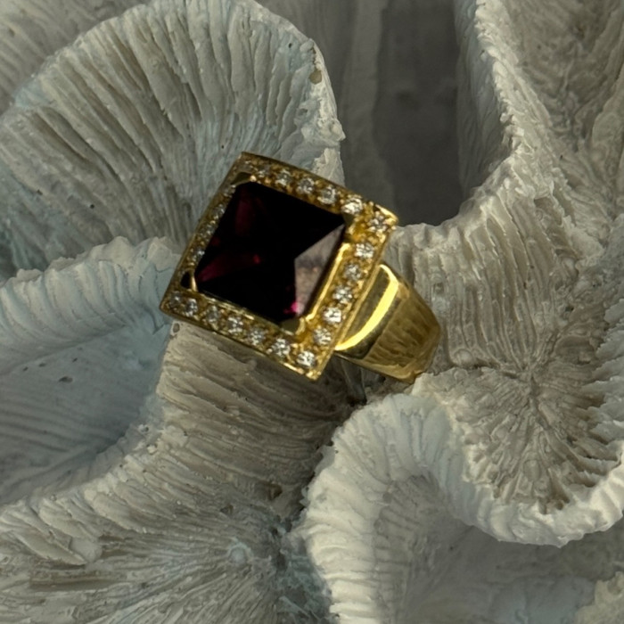 14K Yellow Gold Rubellite & Beryl Ring Size 8