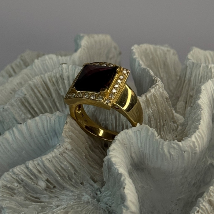 14K Yellow Gold Rubellite & Beryl Ring Size 8