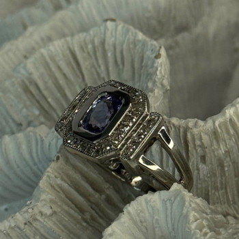 14K White Gold Tanzanite & Diamond Ring Size 6