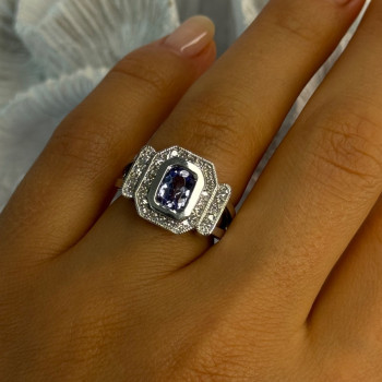 14K White Gold Tanzanite & Diamond Ring Size 6
