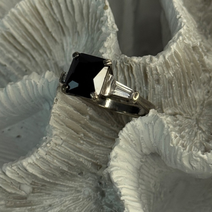 925 Sterling Silver Black Onyx & Beryl Ring Size 7