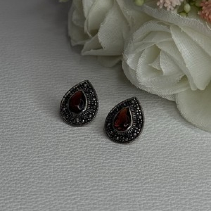 925 Sterling Silver Garnet & Marcasite Earrings Length 0.60 Inch