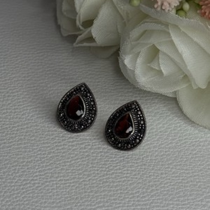 925 Sterling Silver Garnet & Marcasite Earrings Length 0.60 Inch