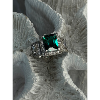 925 Sterling Silver Emerald & Cz Ring Size 6