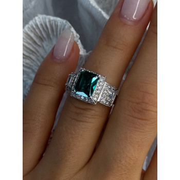 925 Sterling Silver Emerald & Cz Ring Size 6