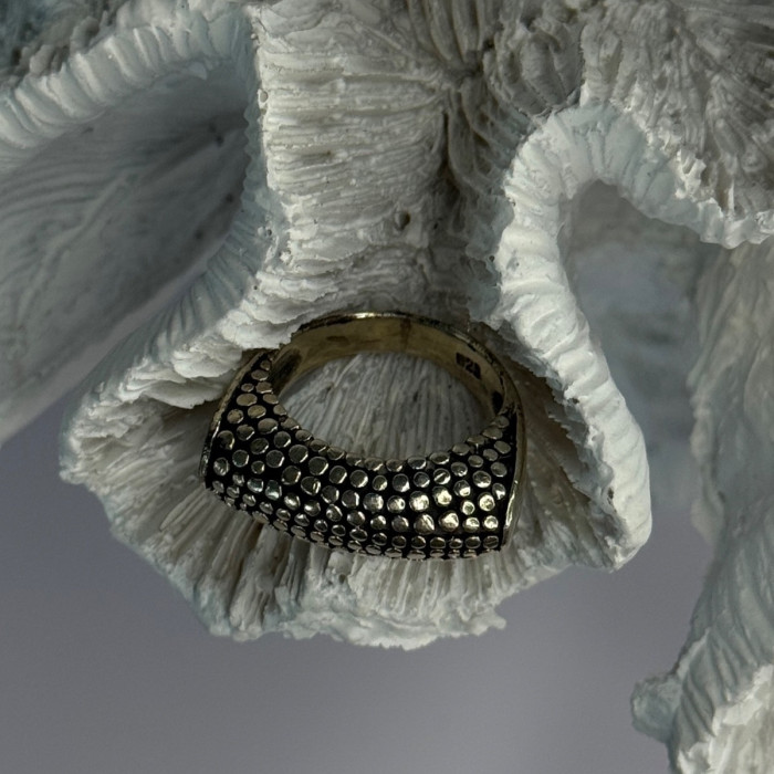 Unique Design 925 Sterling Silver Ring Size 5