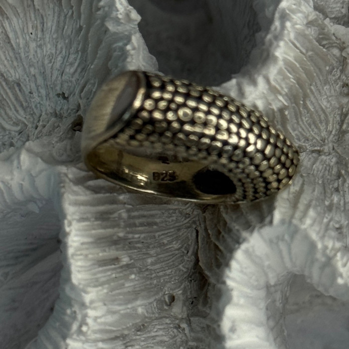 Unique Design 925 Sterling Silver Ring Size 5