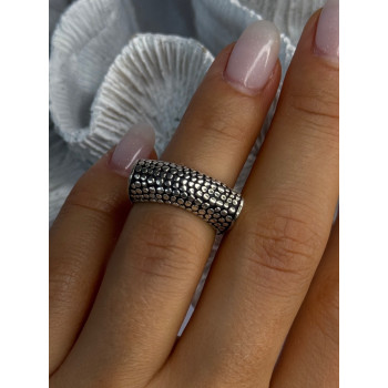 Unique Design 925 Sterling Silver Ring Size 5