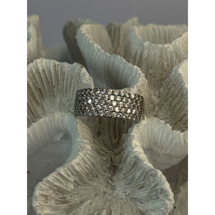 Elegant 925 Sterling Silver White Topaz Ring Size 6.5