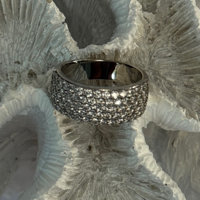 Elegant 925 Sterling Silver White Topaz Ring Size 6.5