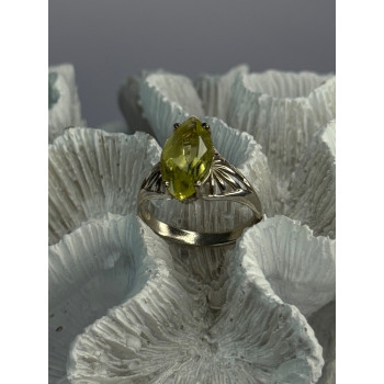925 Sterling Silver Peridot Ring Size 9.5