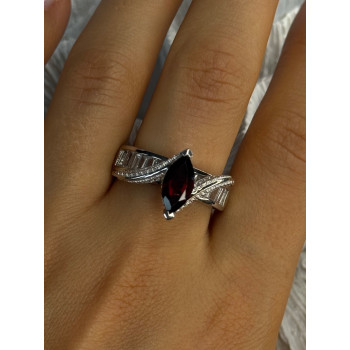 925 Sterling Silver Garnet & Beryl Ring Size 10