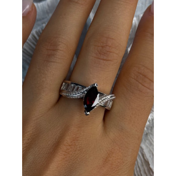 925 Sterling Silver Garnet & Beryl Ring Size 10