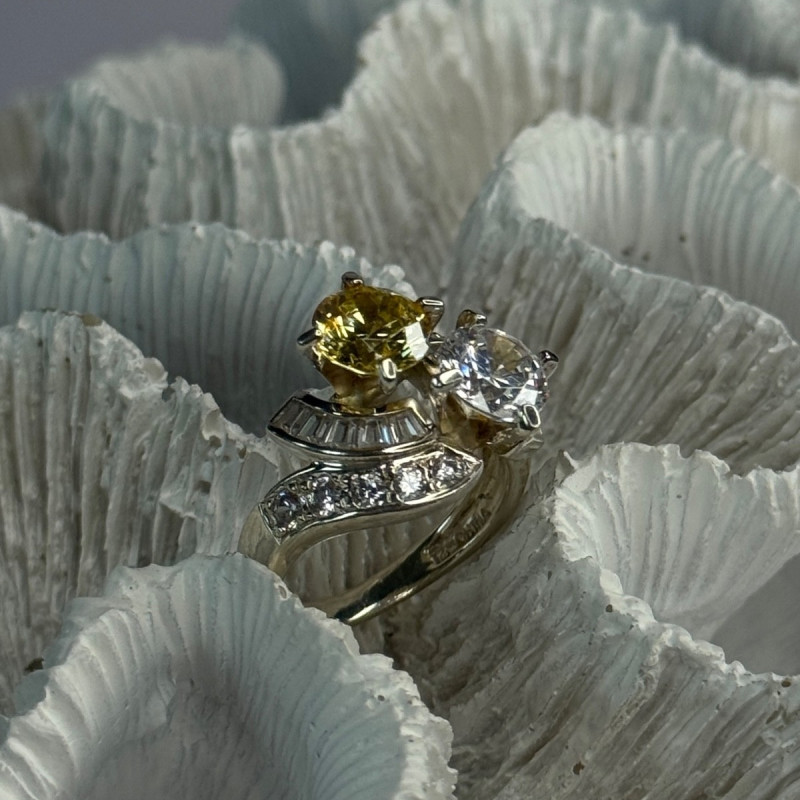925 Sterling Silver Yellow & White Cz Ring Size 6