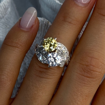 925 Sterling Silver Yellow & White Cz Ring Size 6