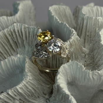 925 Sterling Silver Yellow & White Cz Ring Size 6