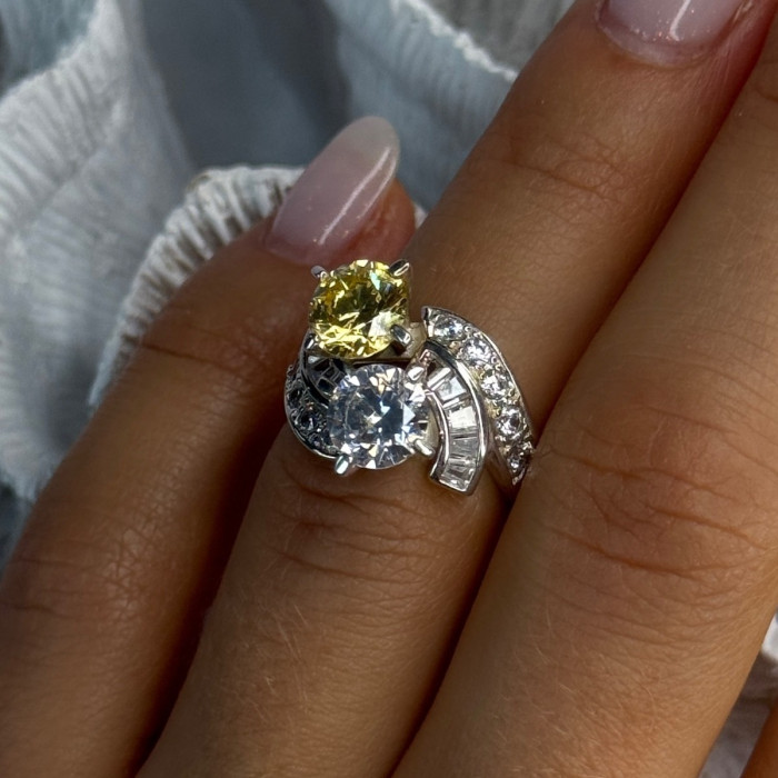 925 Sterling Silver Yellow & White Cz Ring Size 6