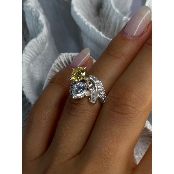 925 Sterling Silver Yellow & White Cz Ring Size 6