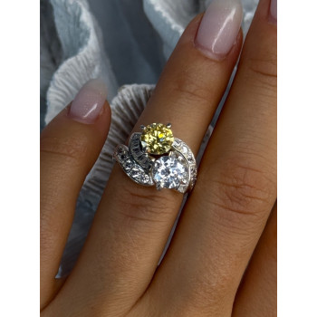 925 Sterling Silver Yellow & White Cz Ring Size 6
