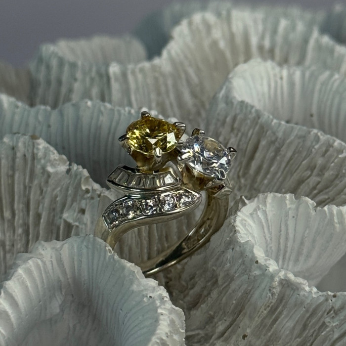 925 Sterling Silver Yellow & White Cz Ring Size 6