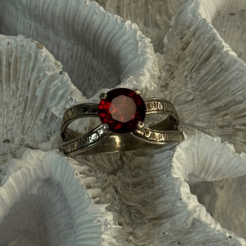 Vintage 925 Sterling Silver Ruby Ring Size 9.5