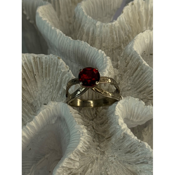 Vintage 925 Sterling Silver Ruby Ring Size 9.5