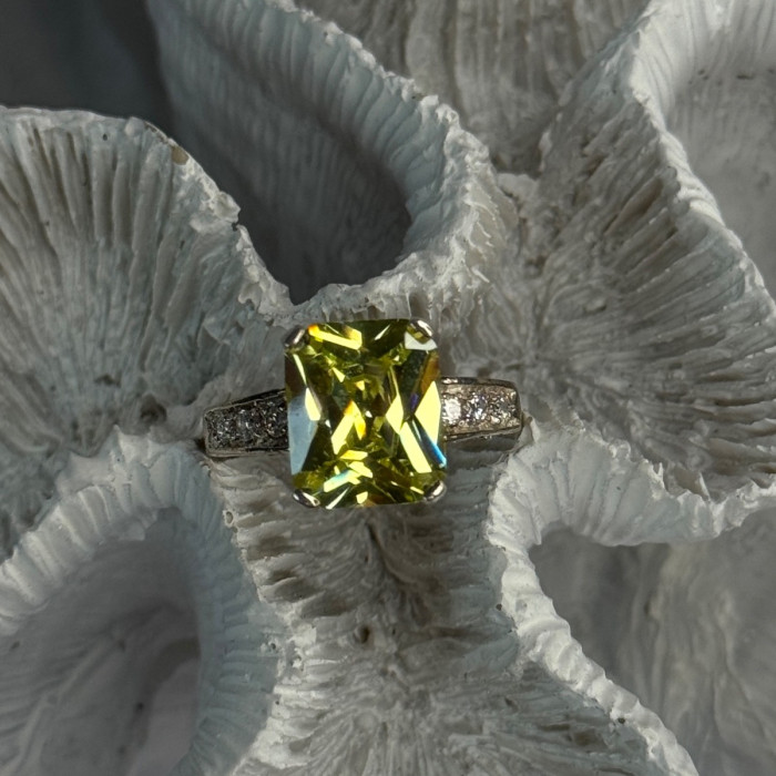 925 Sterling Silver Lemon Quartz Ring Size 8