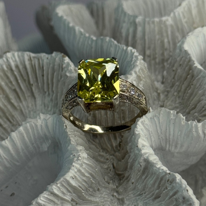 925 Sterling Silver Lemon Quartz Ring Size 8