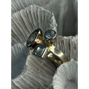 925 Sterling Silver Blue Topaz Ring Size 7