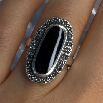 Vintage 925 Sterling Silver Onyx & Marcasite Ring Size 6.5