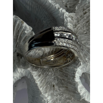 Beautiful Design 925 Sterling Silver Cz Ring Size 11