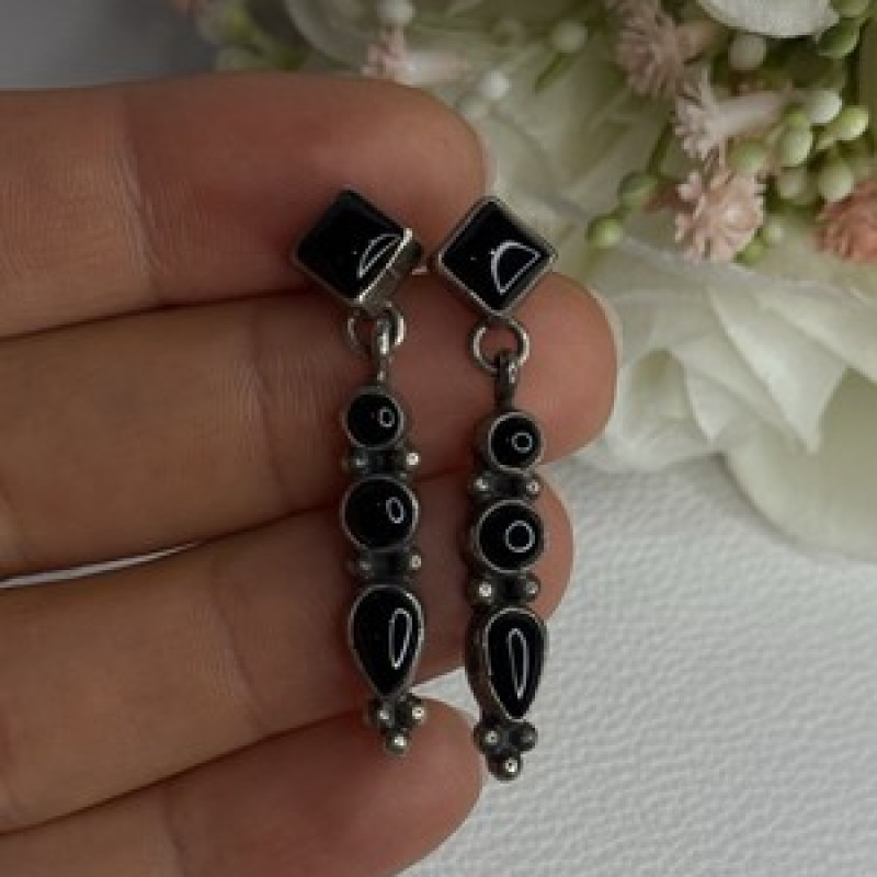 Vintage Jeneva J.A. 925 Sterling Silver Black Onyx Earrings Length 1.60 Inch
