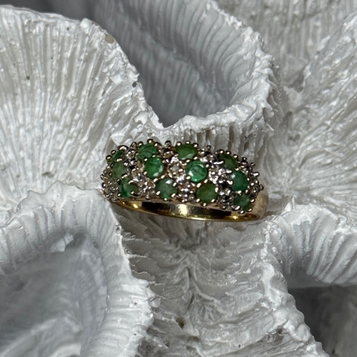 10K Yellow Gold Ring Emerald & Diamond Size 6