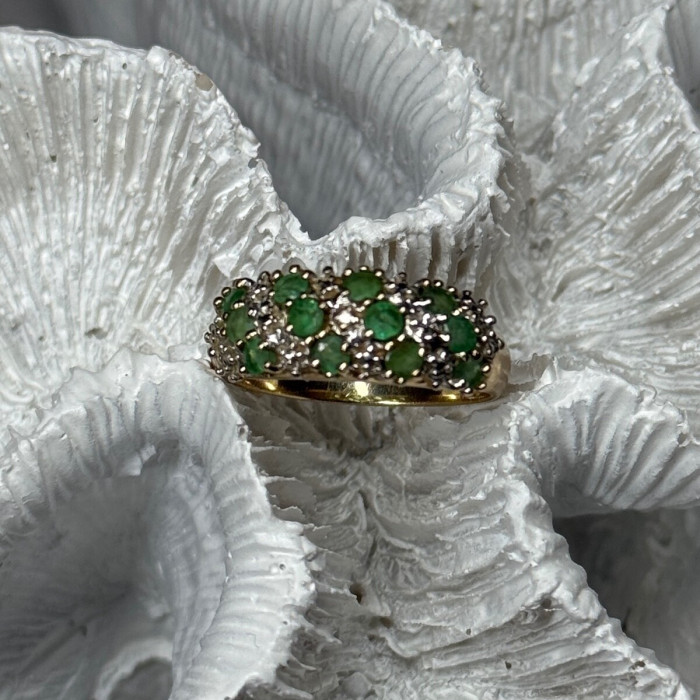 10K Yellow Gold Ring Emerald & Diamond Size 6