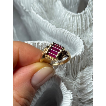 14K YELLOW GOLD RING RUBY SIZE 2.5