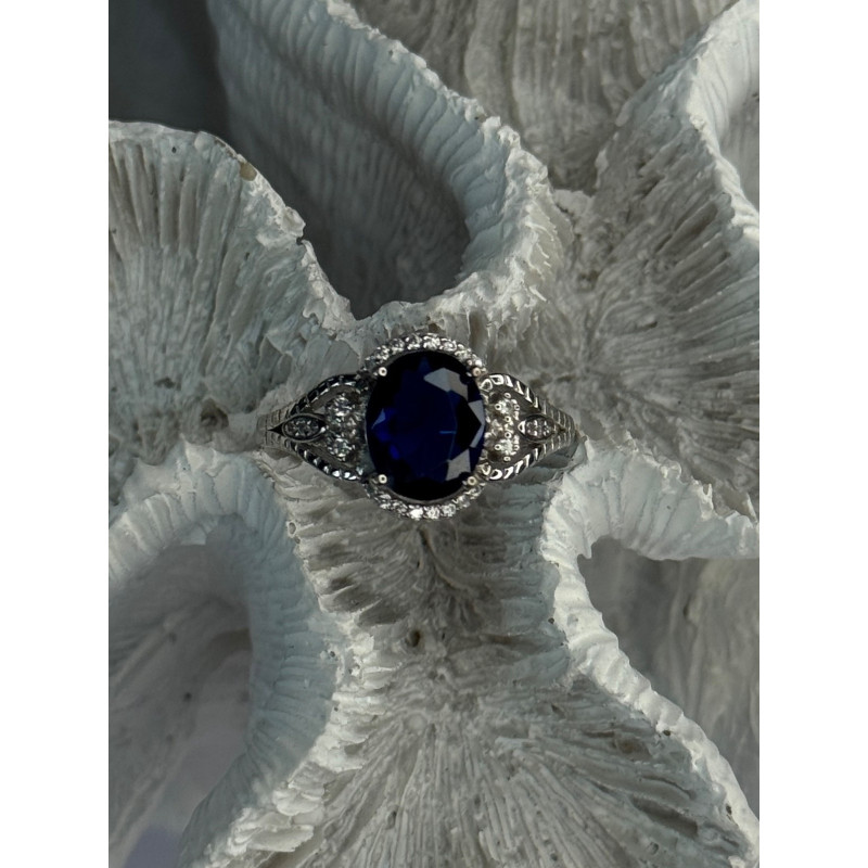 925 Sterling Silver Sapphire & Diamonds Ring Size 9