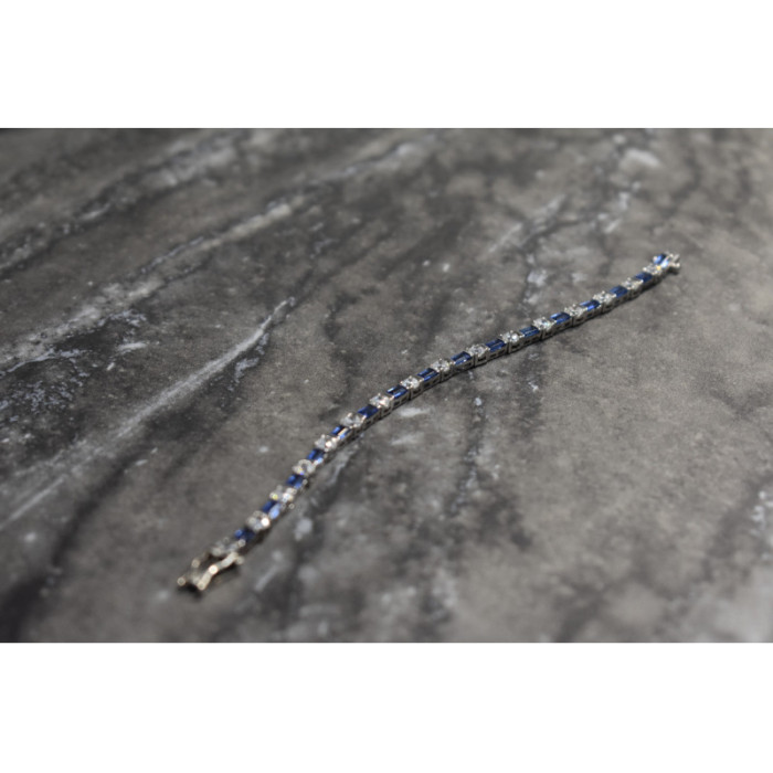 925 STERLING SILVER BLUE & WHITE CZ BRACELET SIZE 7 IN