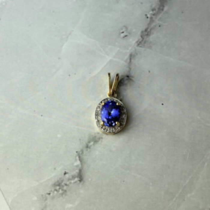 10K Yellow Gold Tanzanite & Diamonds Pendant