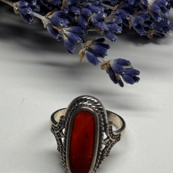 925 Sterling Silver Amber Ring Size 8