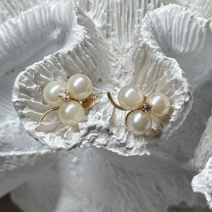 10K Yellow Gold Pearls & Diamonds Earrings Length 0.5 Inch