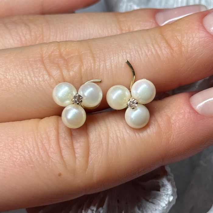 10K Yellow Gold Pearls & Diamonds Earrings Length 0.5 Inch